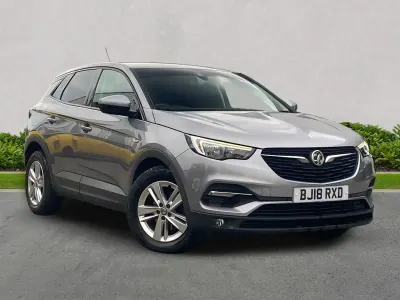 Second-hand Vauxhall Grandland X S 130 CP (95 kW) 2018 Gri SUV