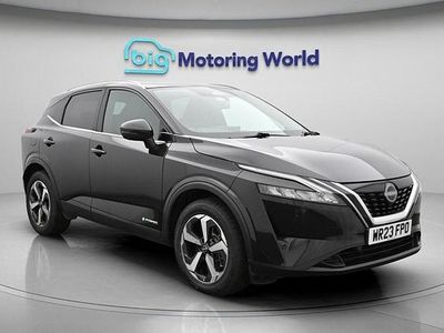 Begagnad Nissan Qashqai N-Connecta 190 HK (139 kW) 2023 Svart SUV