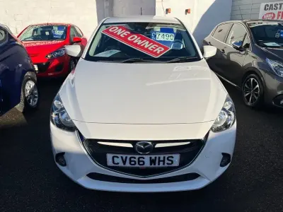 Usado Mazda 2 Inclusive 2016 Branco Citadino