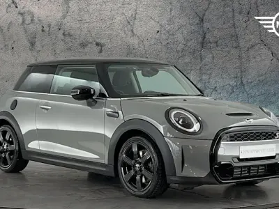 Used Mini Cooper S Classic 178 HP (130 kW) 2022 Hatchback