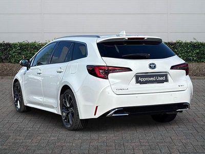 Used Toyota Corolla 2024 White Estate