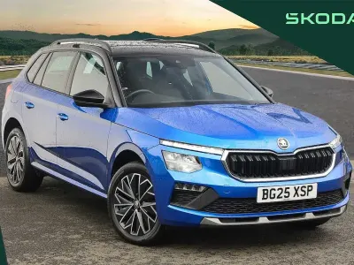 Used Skoda Kamiq Design Edition 113 HP (83 kW) 2025 Race blue metallic black magic pearl effect SUV