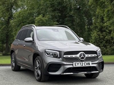 Mercedes GLB220