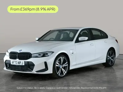 Begagnad BMW 330e M Sport 2023 Vit Sedan