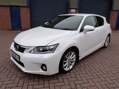 Lexus CT200h