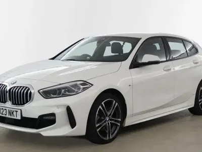 Used BMW 118 M Sport 134 HP (98 kW) 2023 White Hatchback