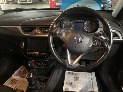 Second-hand Vauxhall Corsa Design Edition 2017 Gri Hatchback