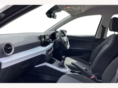 Used Seat Arona SE Technology 95 HP (69 kW) 2023 Green SUV