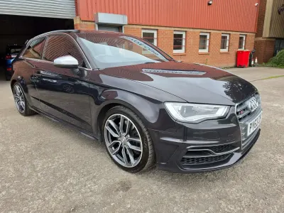 Used Audi A3 Comfort 300 HP (220 kW) 2014 Brown Hatchback