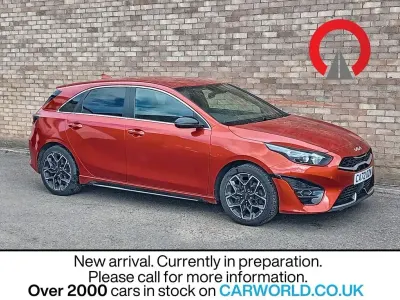 Used Kia Ceed GT-Line 158 HP (116 kW) 2022 Orange Hatchback