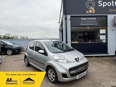 Silver Used 2011 Peugeot 107 Hatchback | £3,498 (Fair price)