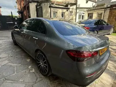 Used Mercedes E200