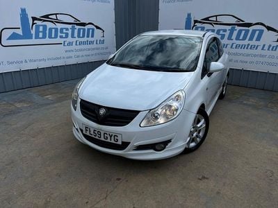 Used Vauxhall Corsa 2009 White Hatchback