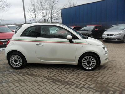 Used Fiat 500 Lounge 69 HP (50 kW) 2017 White Hatchback