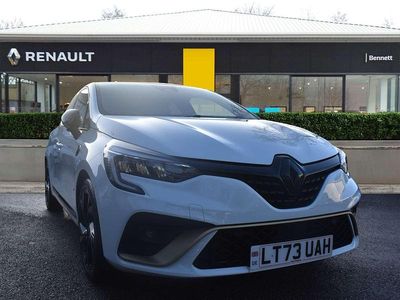 Used Renault Clio V Engineered 145 HP (106 kW) 2023 White  Hatchback