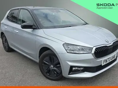 Used Skoda Fabia Colour Edition 94 HP (69 kW) 2023 Brilliant silver metallic body / black magic pearl effect roof Hatchback
