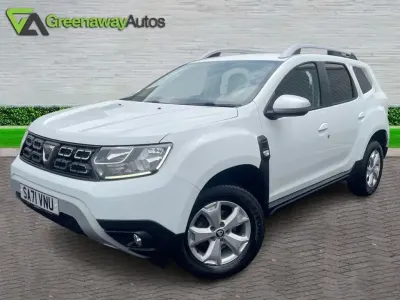 Second-hand Dacia Duster Comfort 2021 Alb SUV