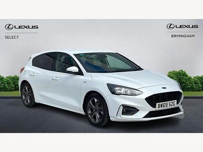 Used Ford Focus ST-Line 2019 White Hatchback