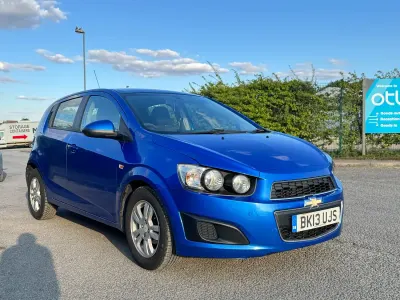 Used Chevrolet Aveo LT 100 HP (73 kW) 2013 Blue Hatchback