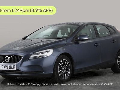 Blue Used 2019 Volvo V40 R-Design Hatchback | £12,142 (Fair price)