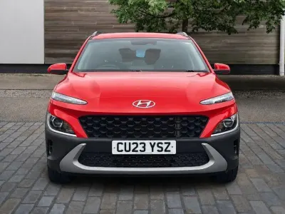 Used Hyundai Kona SE 120 HP (88 kW) 2023 Red SUV