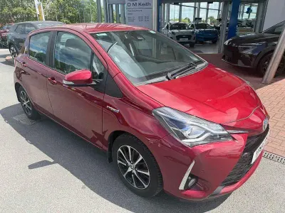 Used Toyota Yaris Hybrid 2019 Red Hatchback