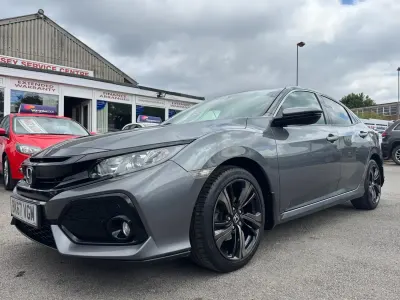 Used Honda Civic EX 129 HP (94 kW) 2017 Grey Hatchback