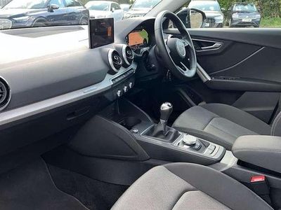 Begagnad Audi Q2 Sport 110 HK (80 kW) 2023 Svart SUV