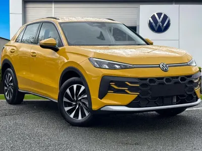 New VW T-Roc Cabriolet S 150 HP (110 kW) 2026 Yellow SUV