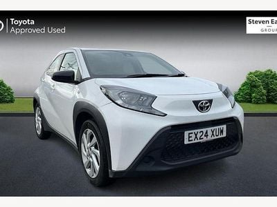 Used Toyota Aygo X PURE 72 HP (52 kW) 2025 SUV