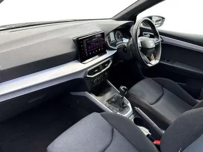 Used Seat Arona FR 108 HP (79 kW) 2022 Blue SUV