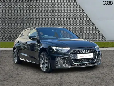 Käytetty Audi A1 S-Line 147 HP (108 kW) 2025 Musta Katumaasturi