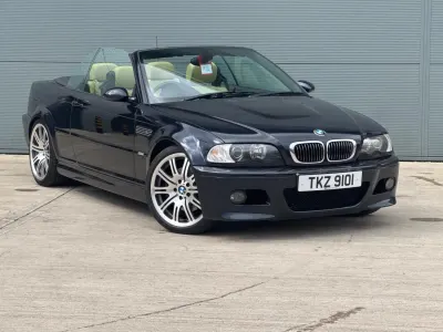 Begagnad BMW M3 Impressive 343 HK (252 kW) 2004 Svart Cab