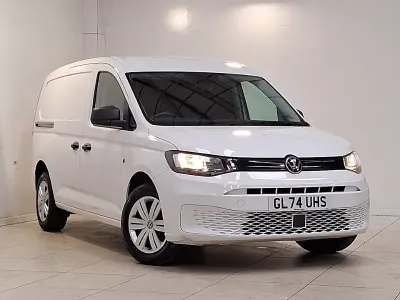 Usado VW Caddy 102 HP (75 kW) 2025 Branco Monovolume