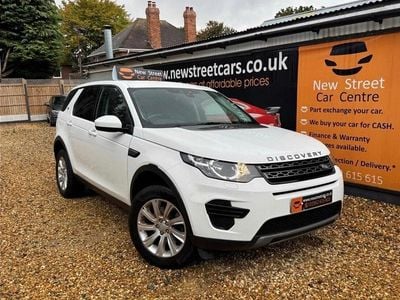 White Used 2016 Land Rover Discovery Sport SE SUV | £10,684 (Fair price)