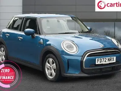 Used Mini Cooper Classic 136 HP (100 kW) 2022 Blue Hatchback