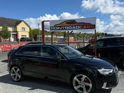 Usado Audi A3 Sport 150 HP (110 kW) 2017 Preto Citadino