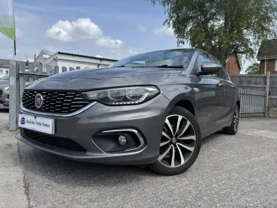 Usado Fiat Tipo Lounge 95 HP (69 kW) 2020 Cinzento Citadino