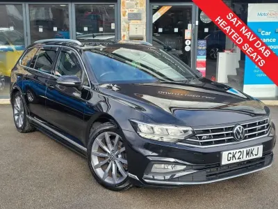 Used VW Passat R-line 150 HP (110 kW) 2021 Black Estate