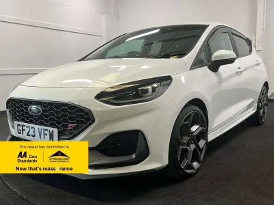 Used Ford Fiesta ST 200 HP (147 kW) 2023 White Hatchback