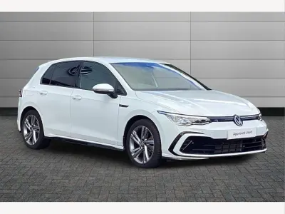 Used VW Golf VIII R-line 150 HP (110 kW) 2024 White Hatchback