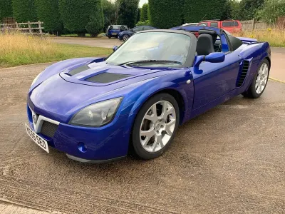 Used Vauxhall VX220 200 HP (147 kW) 2005 Blue/black Cabriolet