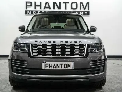Used Land Rover Range Rover Vogue SE 275 HP (202 kW) 2019 Grey SUV