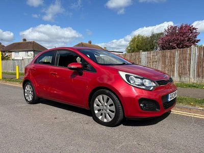 Used Kia Rio 85 HP (62 kW) 2012 Red Hatchback