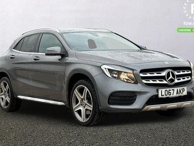 Mercedes GLA220