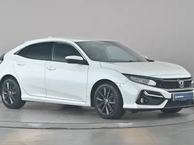 Używany Honda Civic SR 126 KM (92 kW) 2022 Biały Hatchback