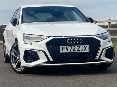 Used Audi A3 Advanced 150 HP (110 kW) 2023 Ibis white Sedan
