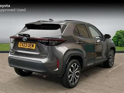Used Toyota Yaris Cross Design 113 HP (83 kW) 2023 Grey SUV
