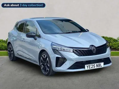 Used Renault Clio Techno 145 HP (106 kW) 2025 Grey Hatchback