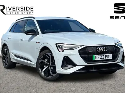 Used Audi e-tron Black Edition 300 kW (408 HP) 2022 Glacier white SUV